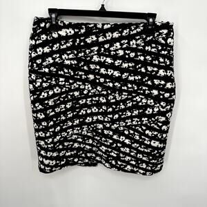 White House Black Market Black and White Asymmetrical Striped Pencil Skirt // 6